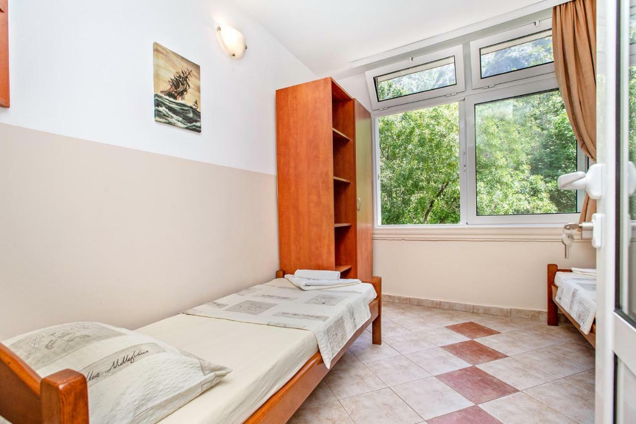 Apartments Villa Popovic Kotor Zewnętrze zdjęcie