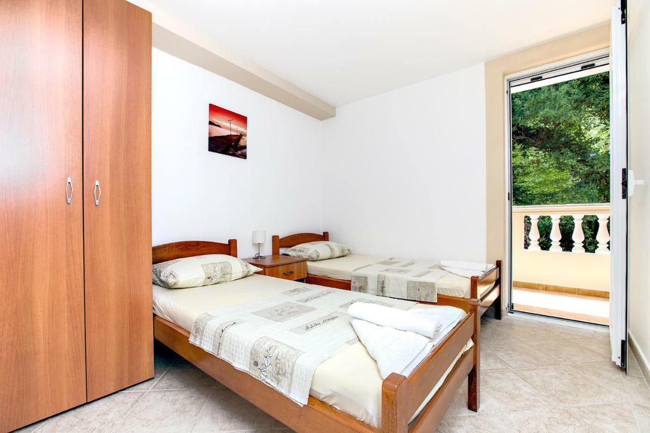 Apartments Villa Popovic Kotor Zewnętrze zdjęcie